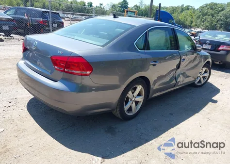 2015 Volkswagen Passat 1.8T Limited Edition from USA, damaged, VIN 1VWAT7A3XFC074026